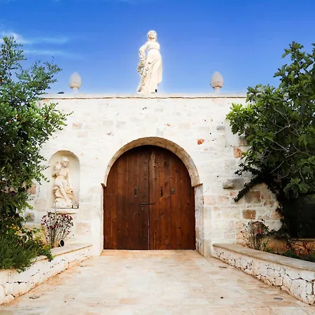 Masseria Le Betulle לינה וארוחת בוקר 4*